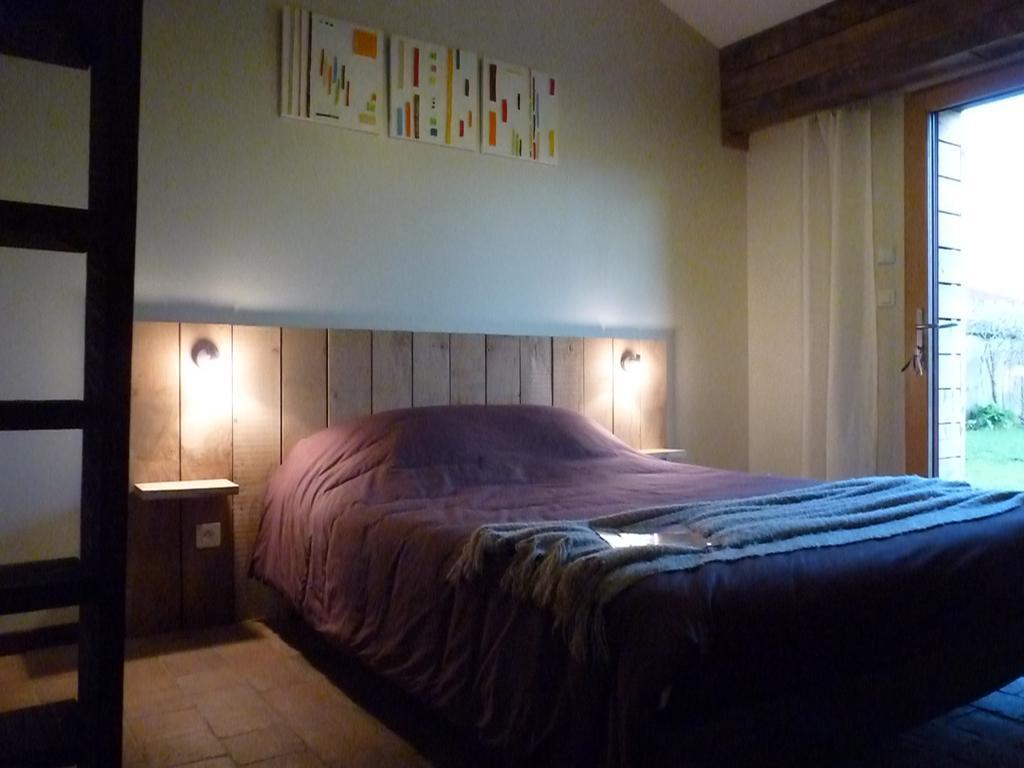 Chambres D'Hotes Le Chateau Rouge Saint-Germain-sur-Moine Kültér fotó